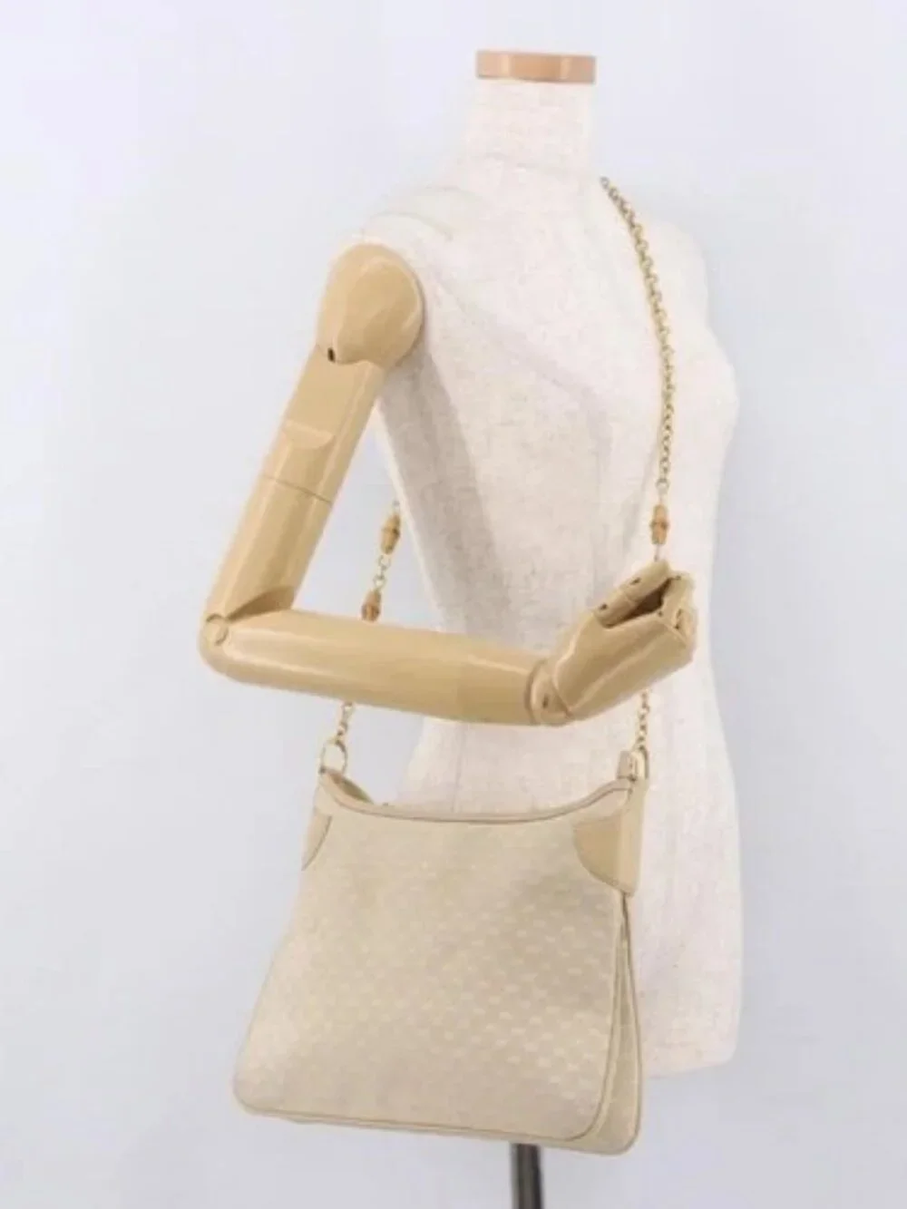 GUCCI Micro GG Canvas Bamboo Chain Shoulder Bag Ivory Gold Auth 186588
